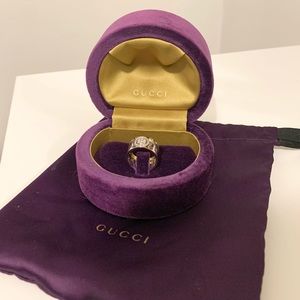 Gucci Icon Twirl Ring